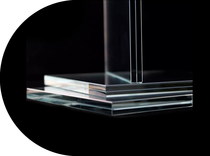 Erittäin valkoinen laminoitu lasi